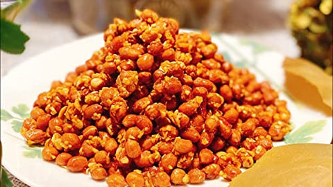 Roasted Peanut with Spicy Garlic - Peanut Pops - Fresh and Natural, Special Delicious - Net WT: 250g (8.8Oz.)